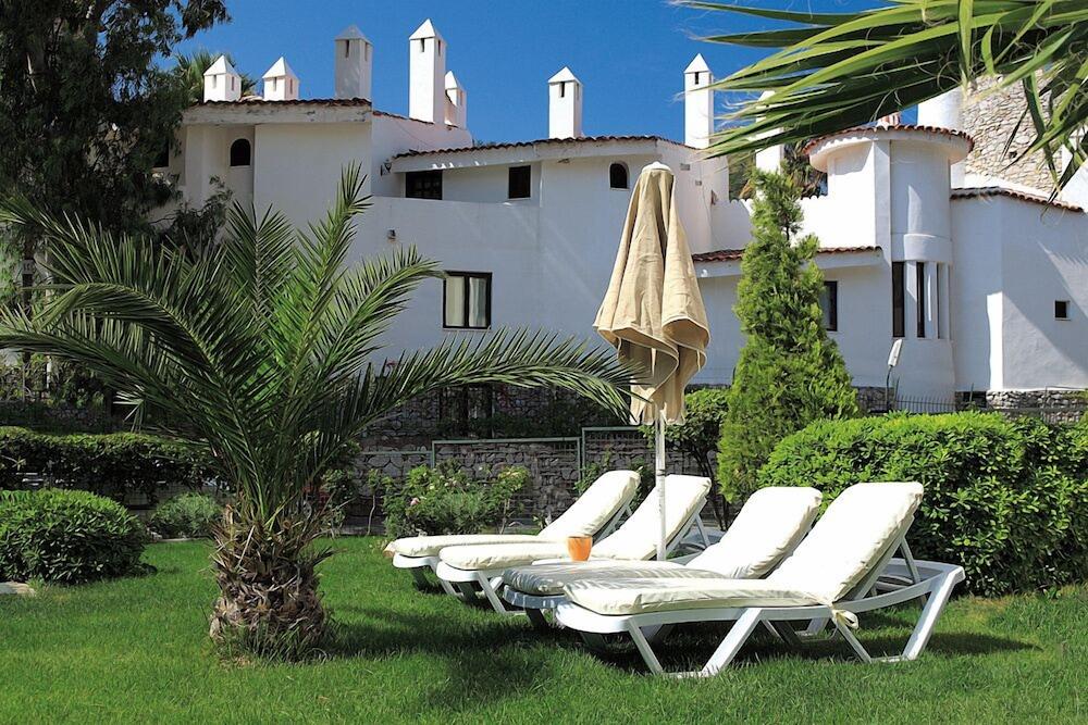 Fortuna Beach Hotel İcmeler Bagian luar foto