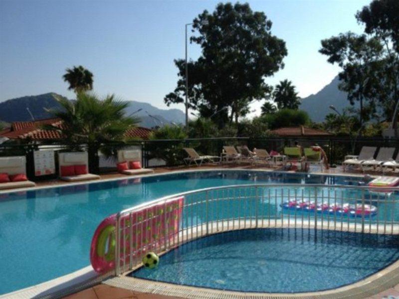Fortuna Beach Hotel İcmeler Bagian luar foto