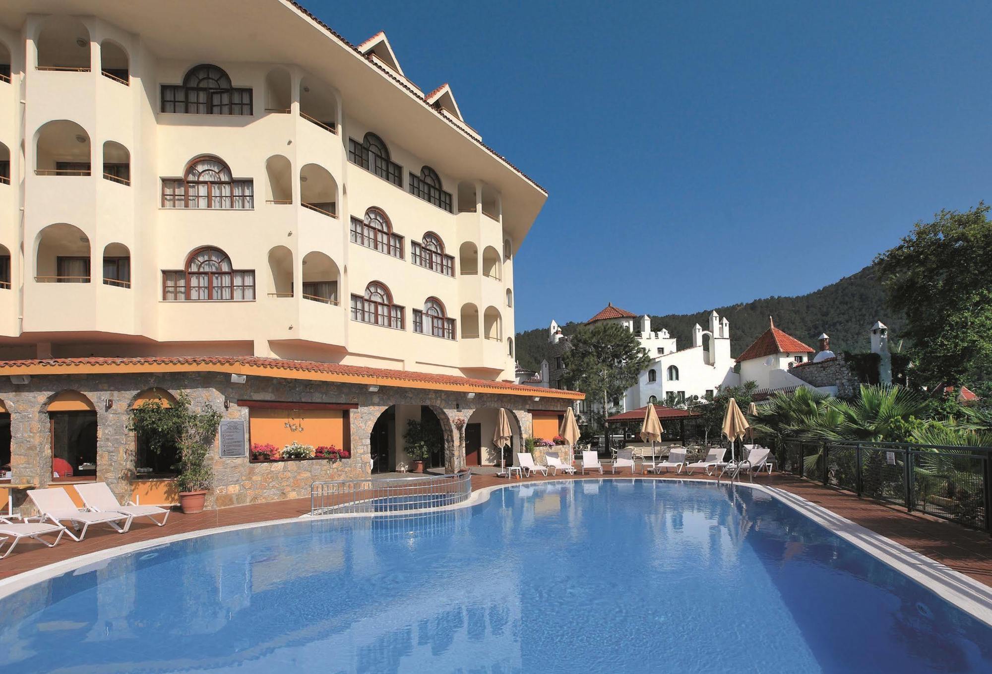 Fortuna Beach Hotel İcmeler Bagian luar foto